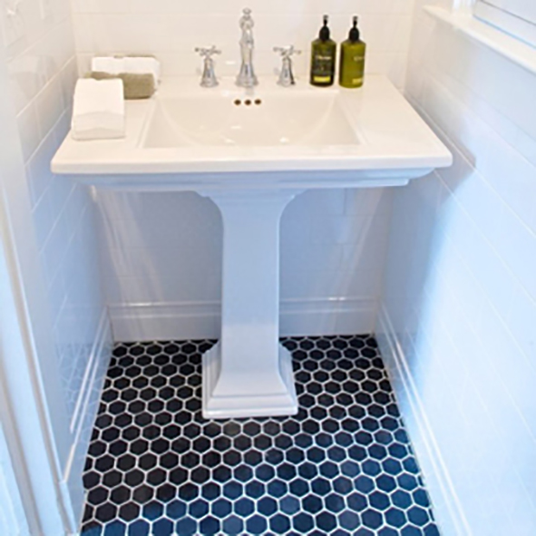 Natural Stone Granite Mosaic Floor Tile For Bathroom (YQG-M1002)