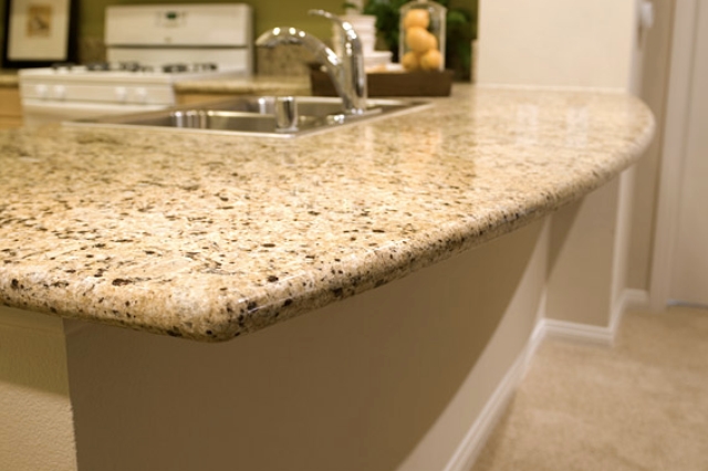 Cheap New Venetian Gold Granite Kitchen Countertop Yqz Gc1004